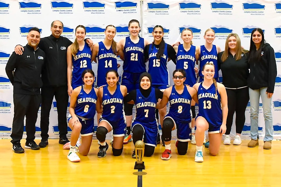 2023-seaquam-seahawksjpg