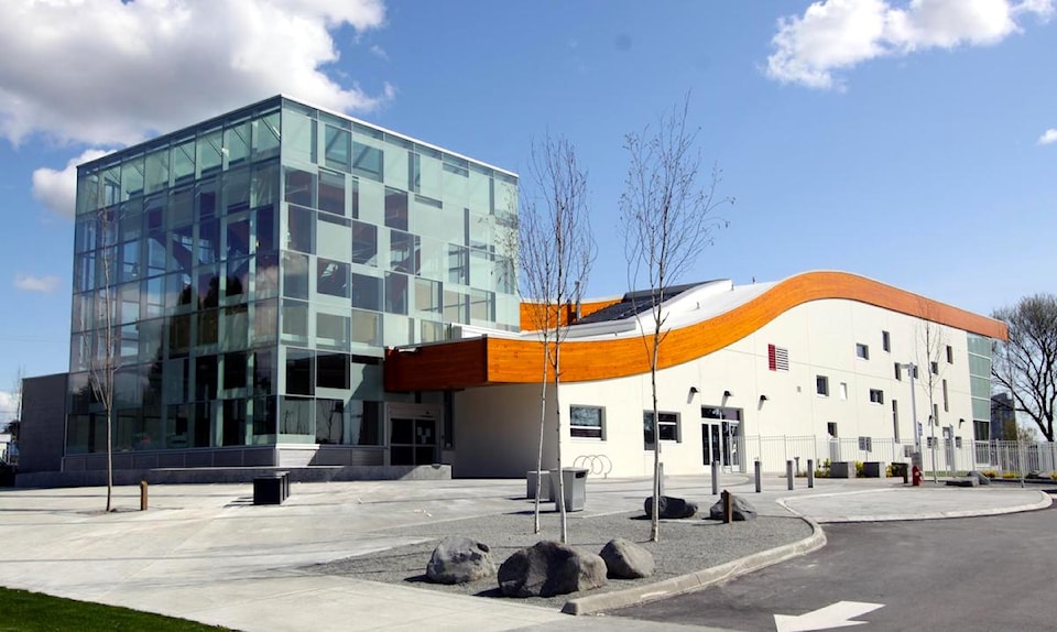 chuckbaileyrec_centreexterior