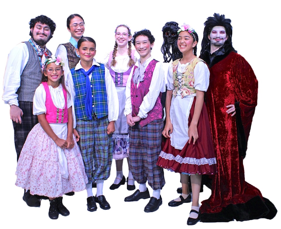 surrey-kyle-simpson-eliza-vanderark-gabriel-eum-amelia-vanderark-josephine-johnson-teru-widman-zoah-haveliwalla-michael-widmanjpg