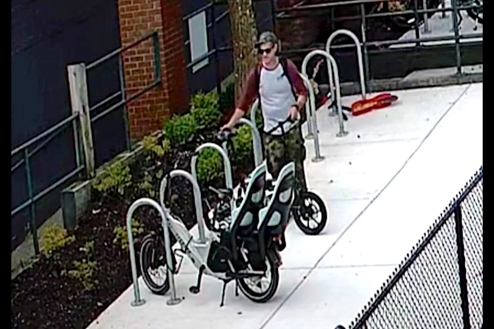 Bike-theft suspect in video released by Surrey RCMP.