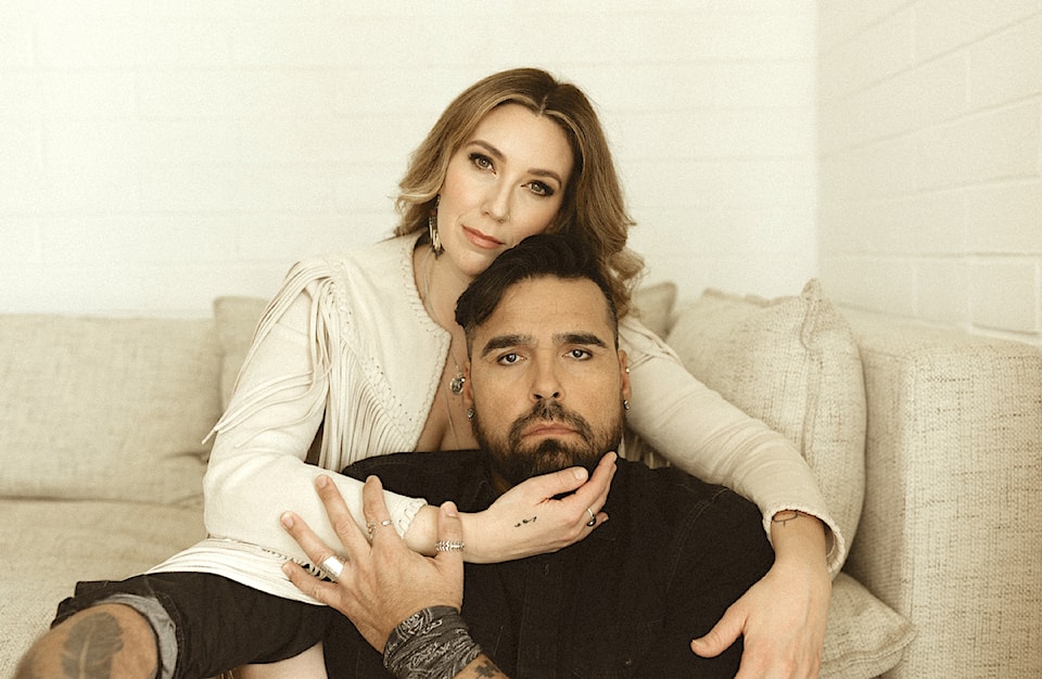 twinflames_joshua-tree-band-couple-tf-24-15-1