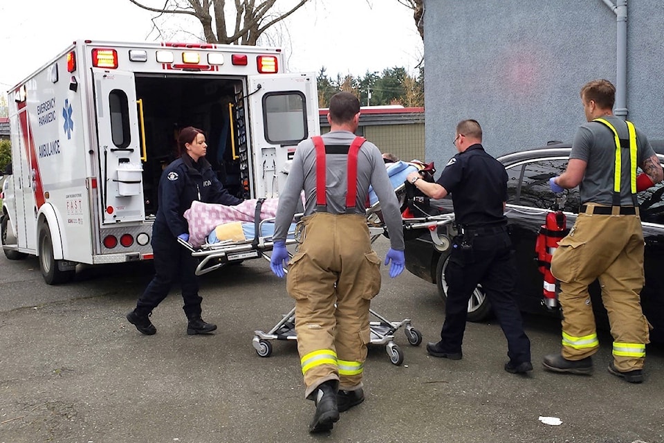 250211-snw-m-emergency-crews-responding-to-overdose-in-surrey