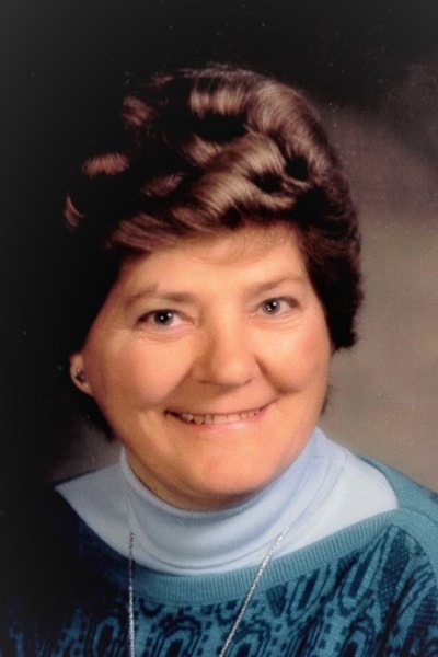 Stella Mcinnis - Obituary - - Sylvan Lake News
