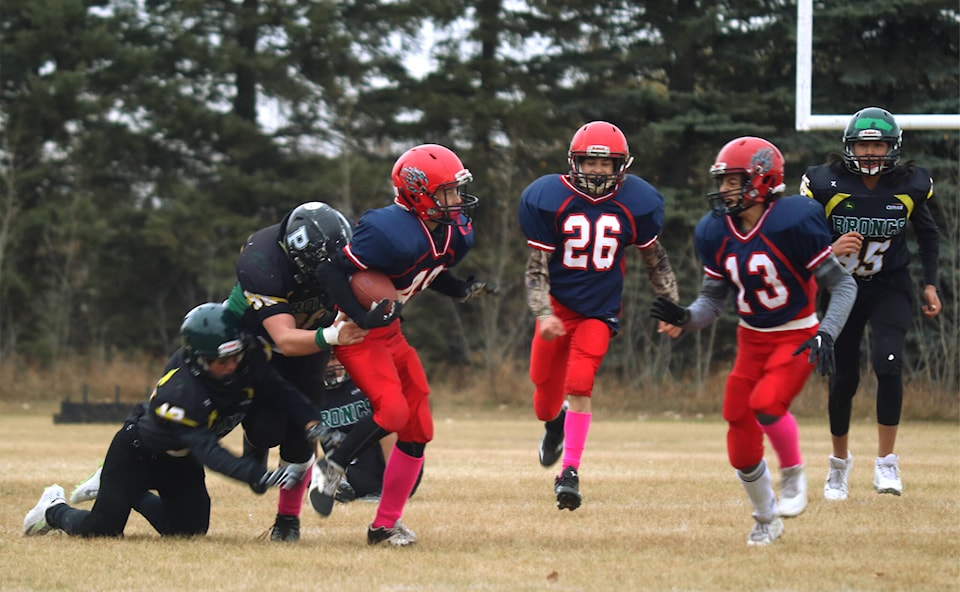 30826014_web1_221102-PON-Bantam-semi-final_3