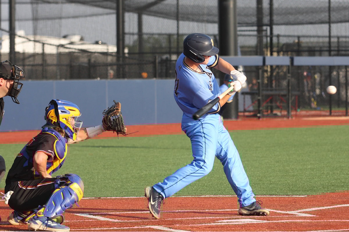 Sylvan Lake Gulls Sweep Fort McMurray Giants During Home opening sylvan-lake-gulls-sweep-fort-mcmurray-giants-during-home-opening