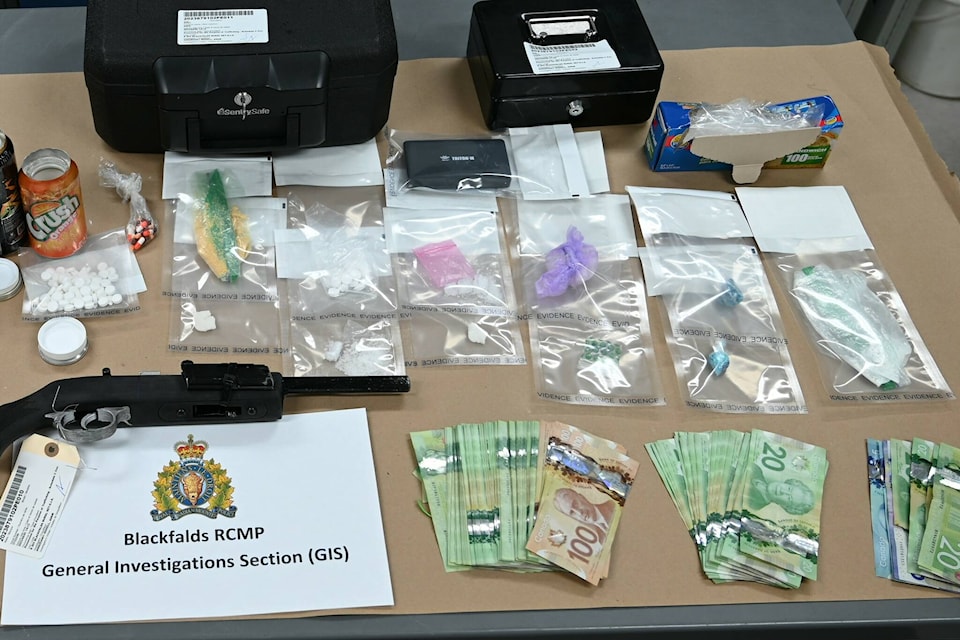 34172182_web1_231011-RDA-drug-charges-blackfalds-drugs_1