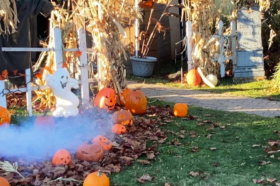 The Pescada home in Trout Creek was one of many Summerland homes decorated for Halloween on Oct. 31. This display included a haunted house tour and a smoke display. (Black Press file photo)