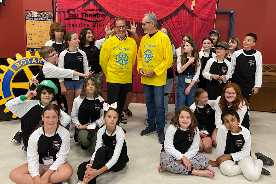 rotary-goes-to-drama-camp