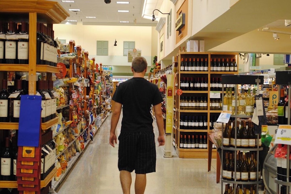 8761968_web1_171002-BPD-M-wine-grocery-store-pix-here