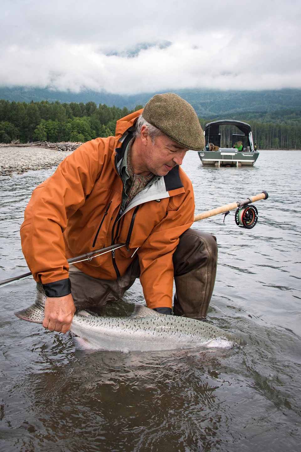 12438744_web1_180628-tst-open-letter-salmon-skeena-catch-release_2