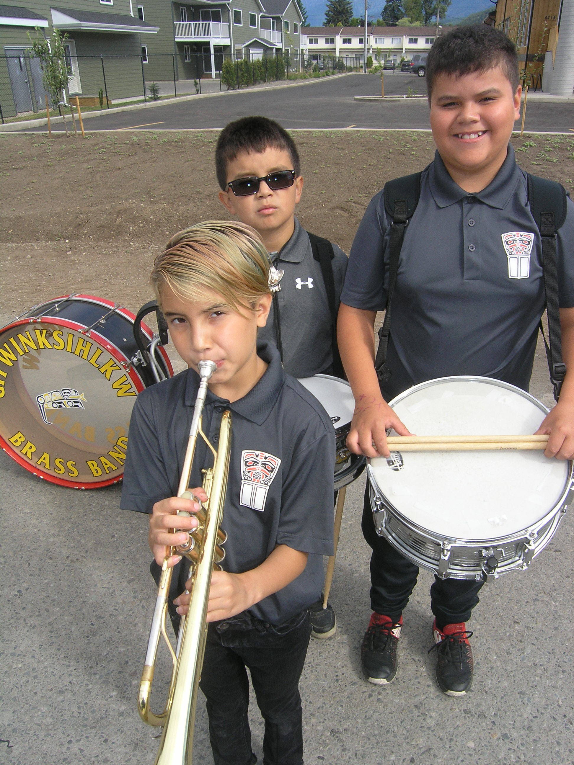 13016412_web1_nisga-a-band-musicians