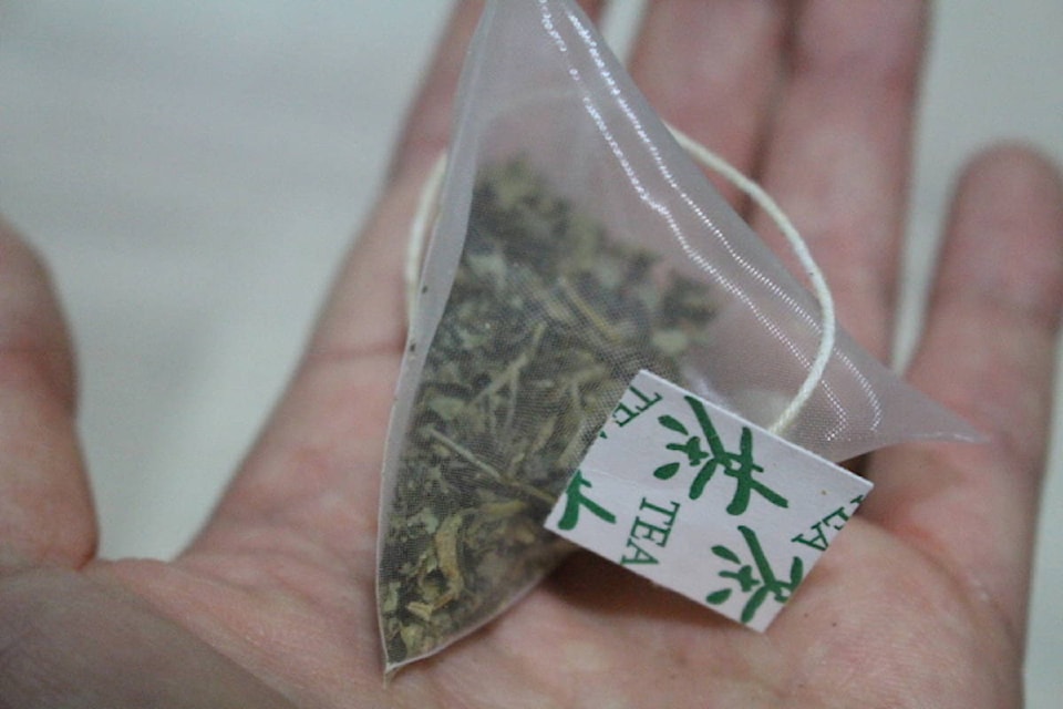 18681713_web1_190925-KCN-Microplastics-in-teabags-FLARE