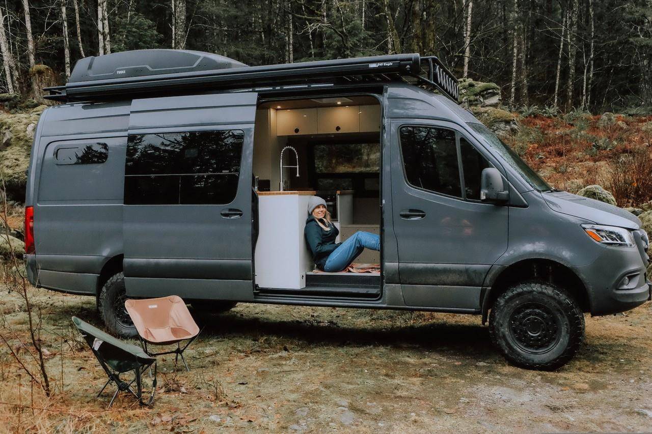 Mercedes live in van new arrivals
