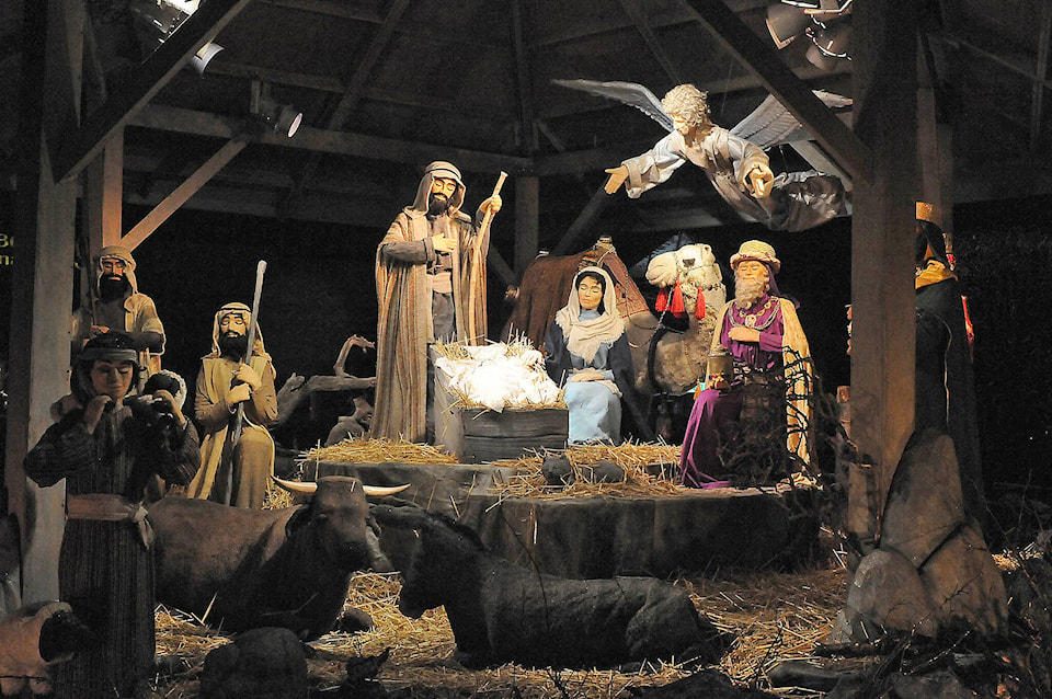 27614747_web1_Nativity-scene