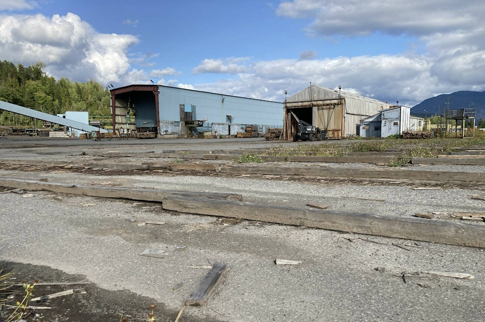 34000833_web1_230921-TST-empty.sawmill.yard