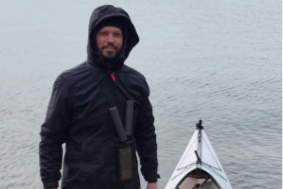 241120-bpd-westvan-missing-kayaker2