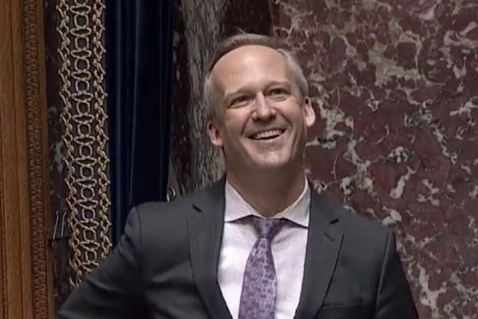 NDP MLA Rick Glumac voted by video on Bill 14 and 15, but reportedly used a blurred background.