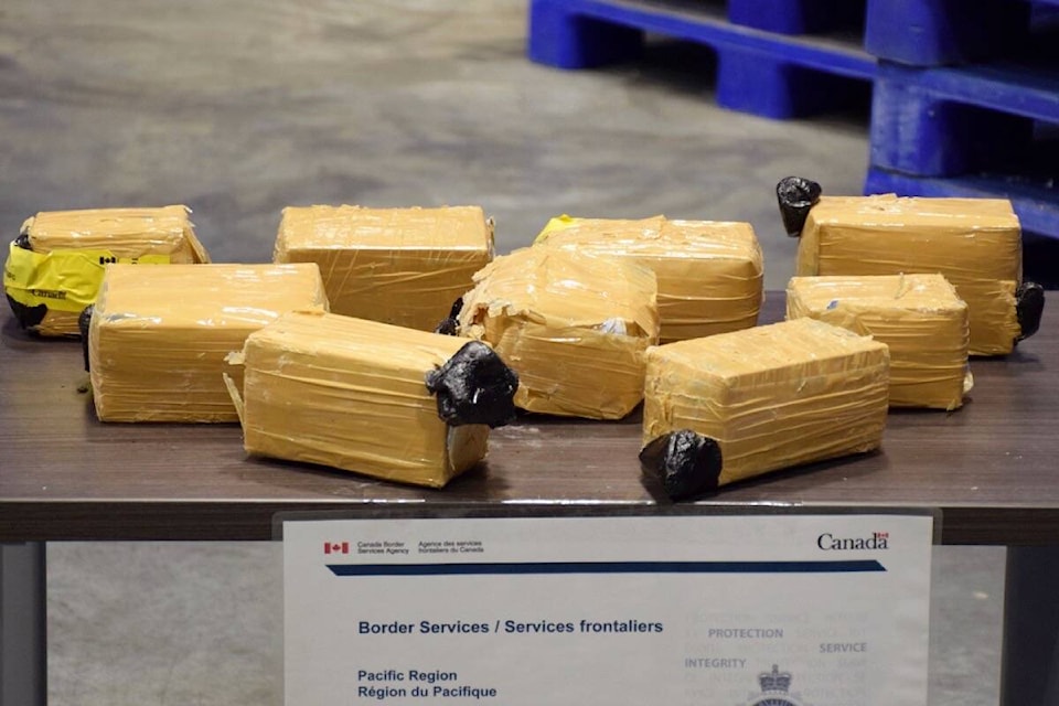 31336274_web1_221216-NDR-M-CBSA-Opium-Seizure-2