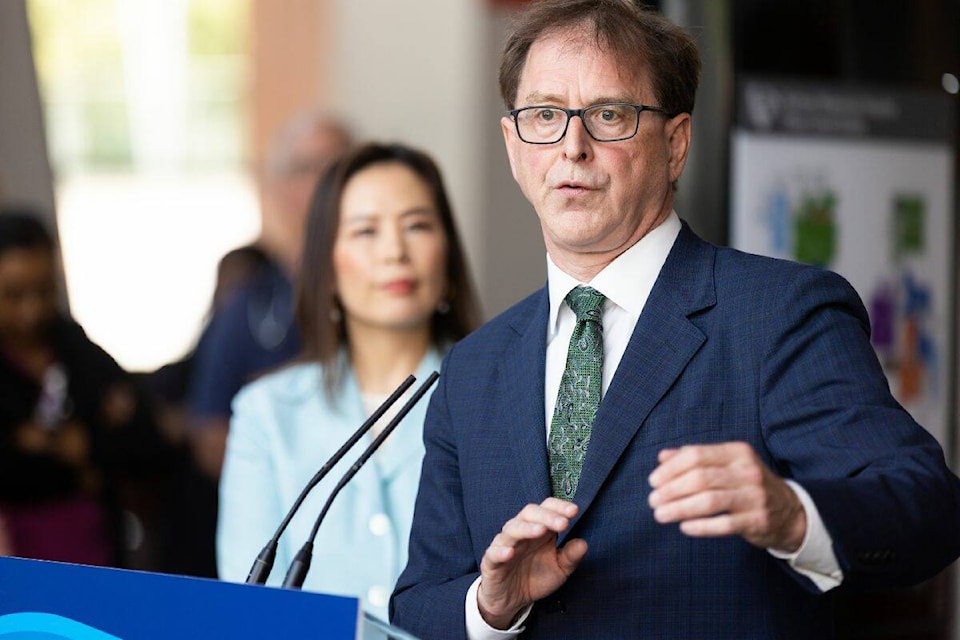 32959513_web1_230608-SUL-healthcare-annoucment-smh-adriandix_9