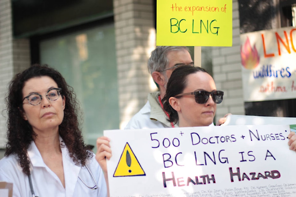 33702872_web1_230824-BPD-Nurses-Physicians-fracking_1