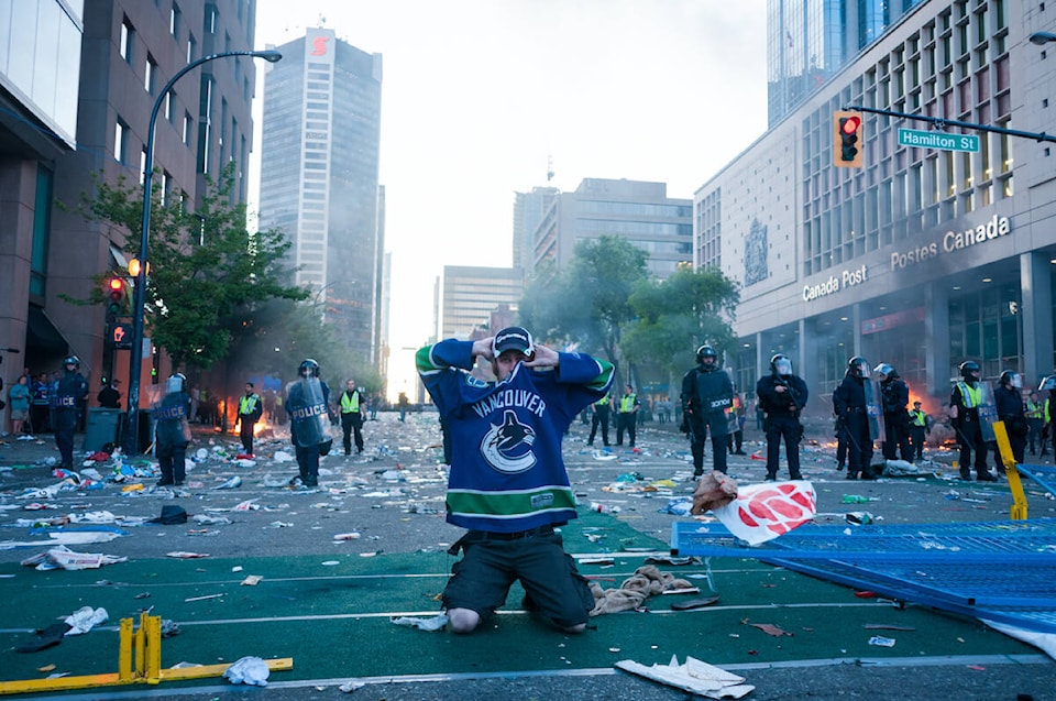 34038409_web1_231005-SUL-RiotFilm-MAIN_1