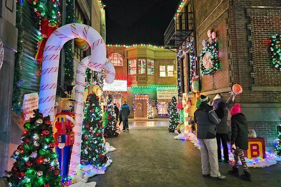 Christmas wonderland hallmark full movie online free 2025
