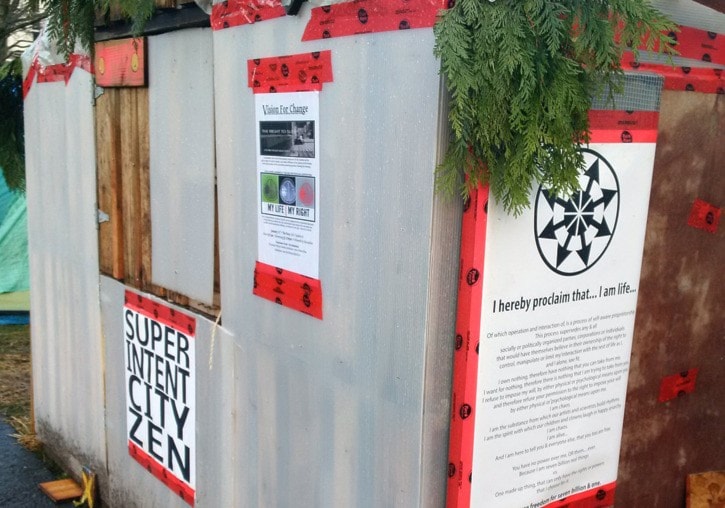 13399vicnewstentcityshack7web