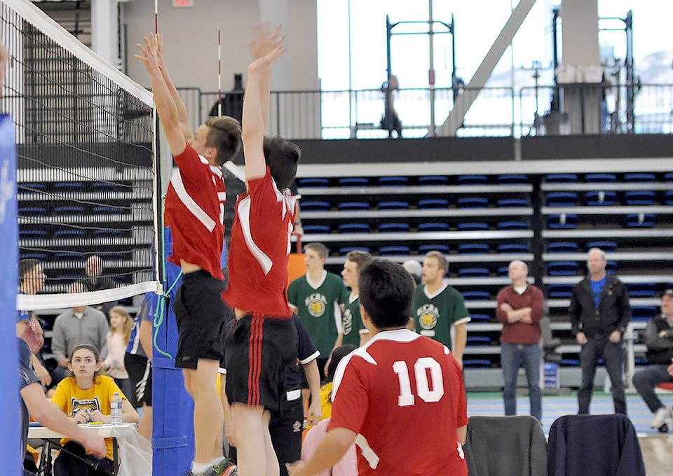 9843040_web1_171220-UWN-Ucluelet-Volleyball_1