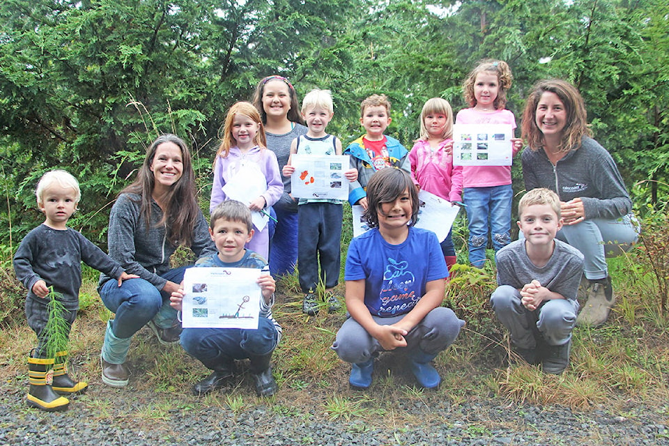 13509196_web1_180912-UWN-WEB-Field-school-Ucluelet_1