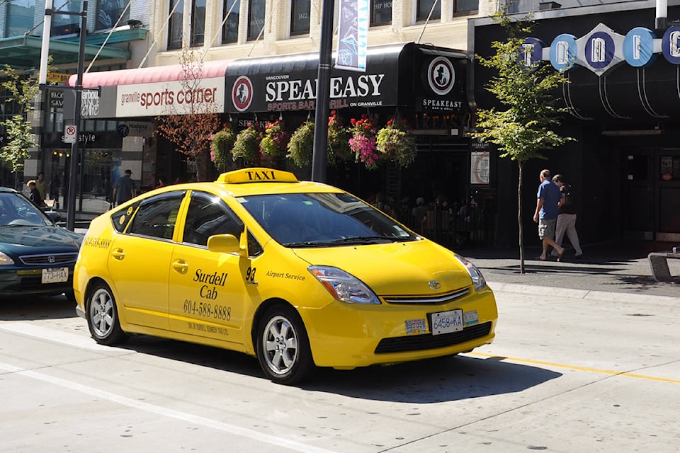 18403765_web1_Vancouver_BC_-_Granville_Street_03