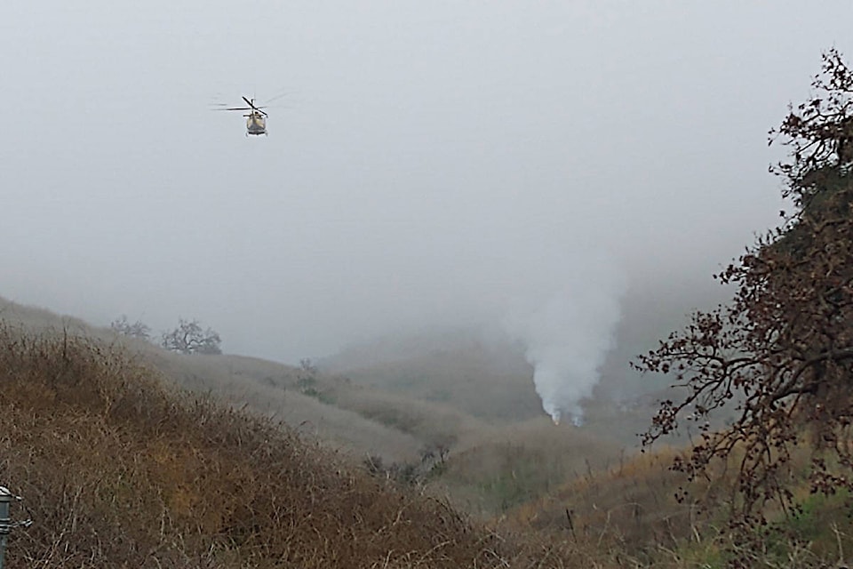 20295201_web1_los-angeles-helicopter-crash