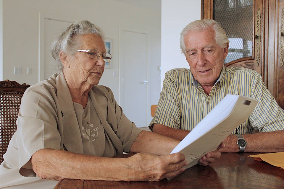 23986697_web1_200909-OBN-94-year-old-immigrant-_1