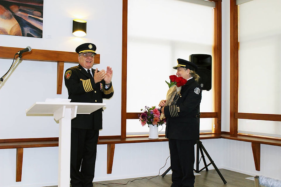 26720098_web1_211007-CHC-Thetis-fire-chief-award-presented_3