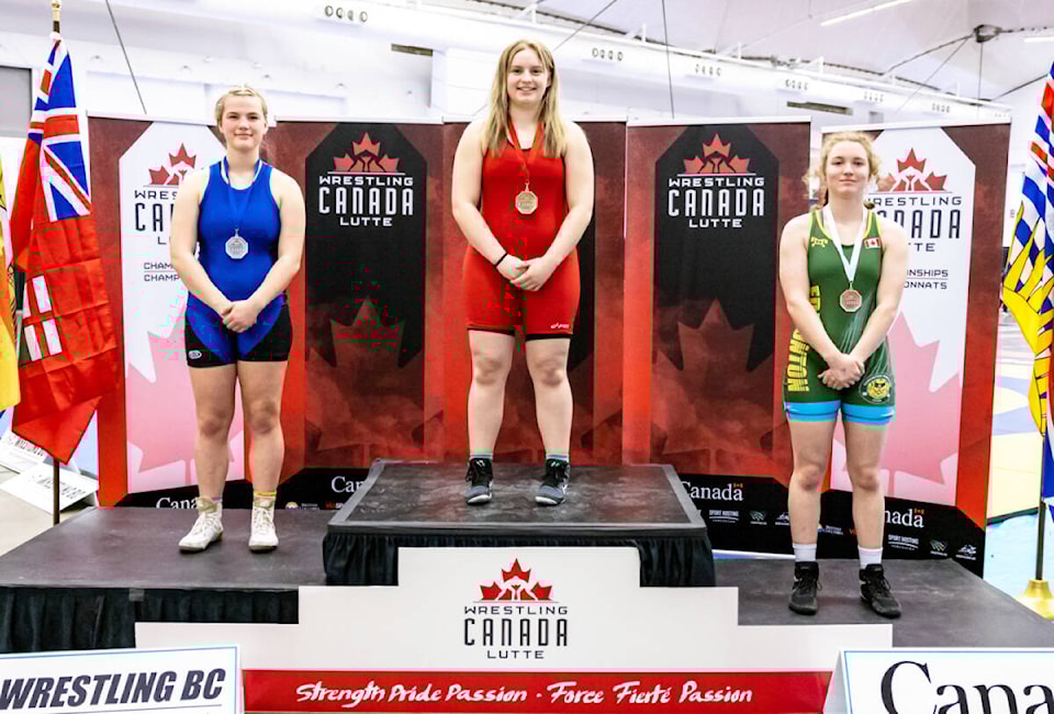 32466512_web1_230412-UWN-Wrestling-Ucluelet_1