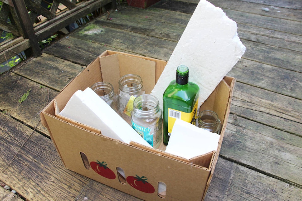 32710189_web1_230510-UWN-Recyling-Ucluelet_1