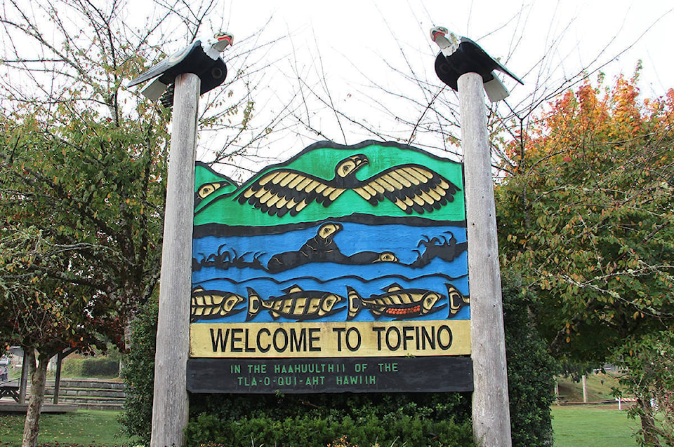 32961790_web1_230614-UWN-Tofino-water-more-restrictions_1