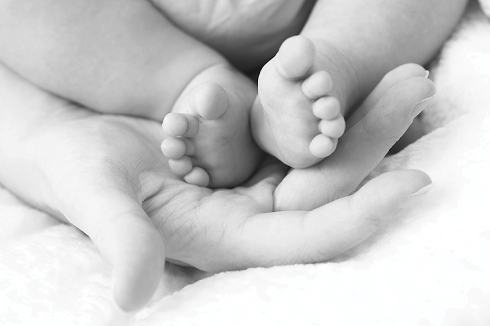 241003-tdt-baby-feet