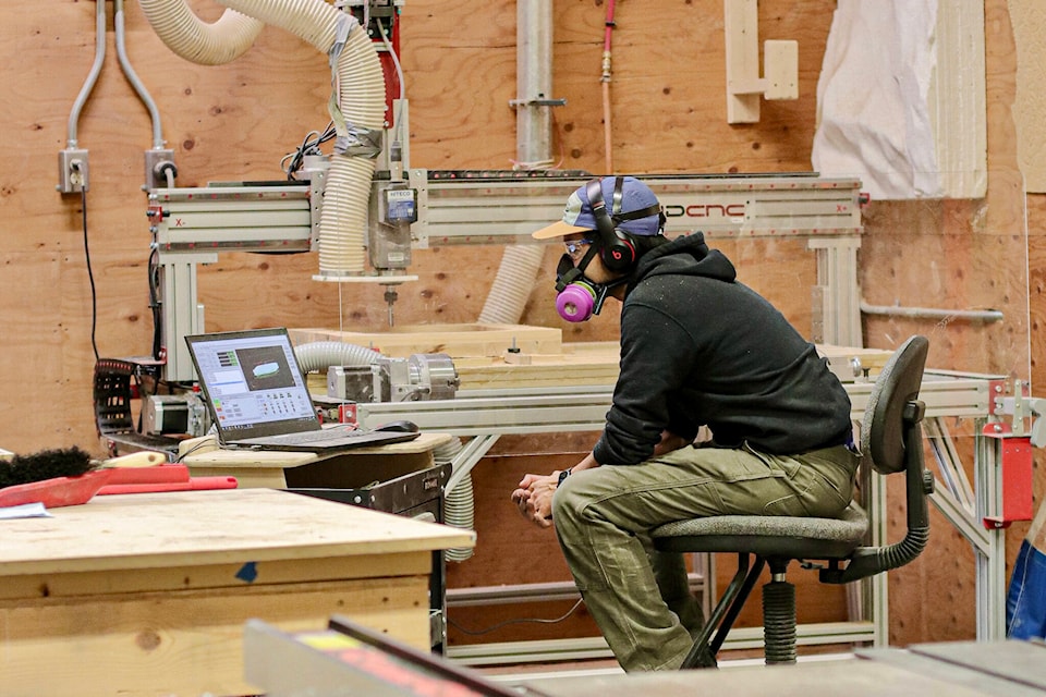 As a student of digital design and fabrication, Raul Pous Facha is passionate about pushing the boundaries of creative expression and technological advancement.