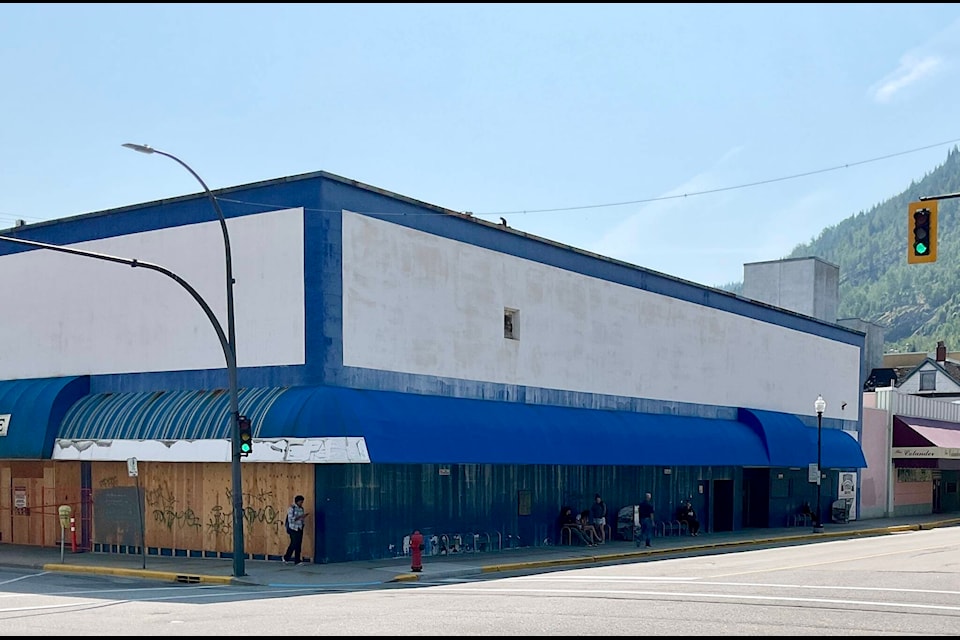 The upper floor of the old Mercantile building does have a small mechanical or service access vent on the top floor; however, it appears to have been added long after the structure was built in 1916. 