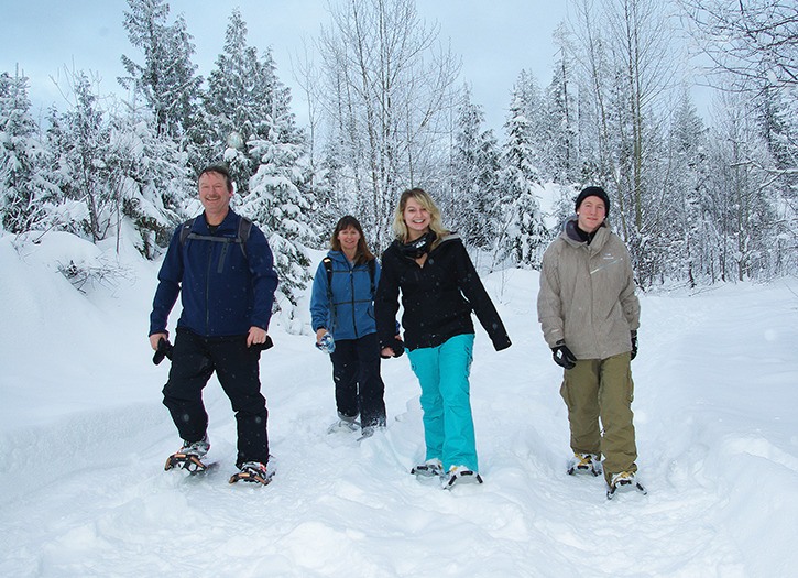 Champion snowshoers at Champion Lakes