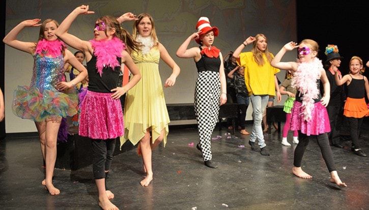 43217traildailytimesseussical3-12-14