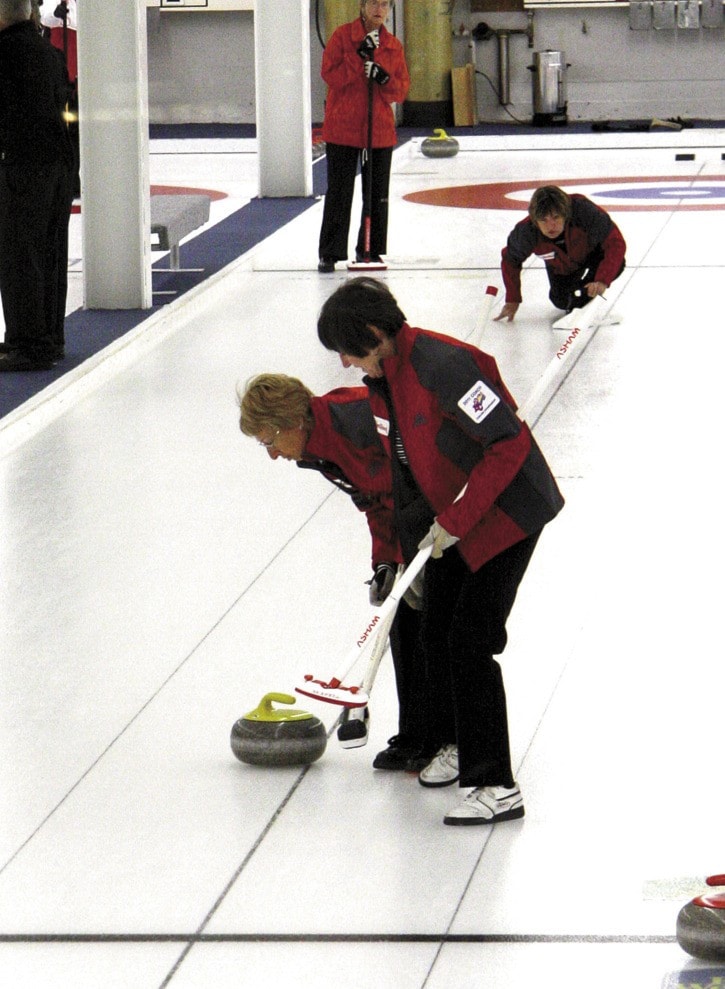 49806traildailytimestdt-curling-08-22-11