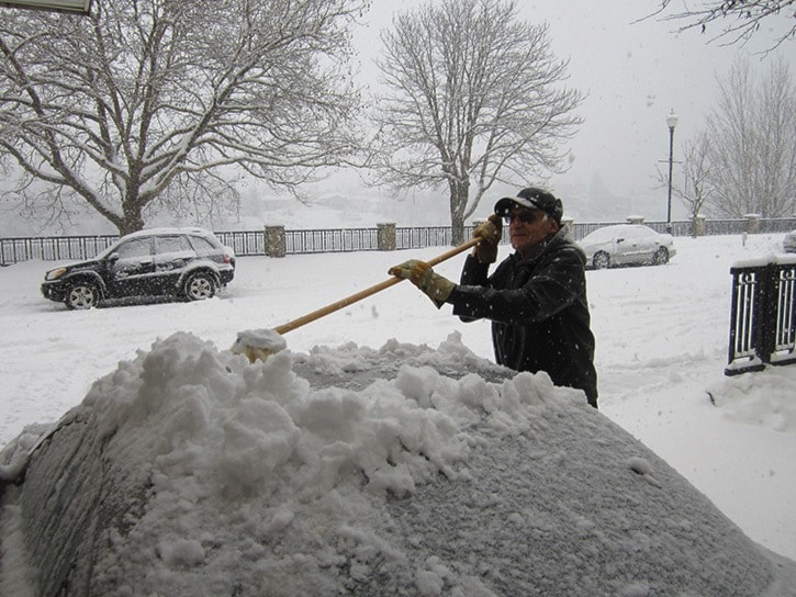 65019traildailytimestrailbcsnowday301-08-13