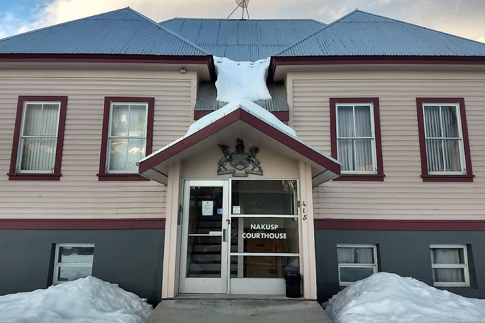 10832126_web1_M180118-NAL-nakusp-courthouse