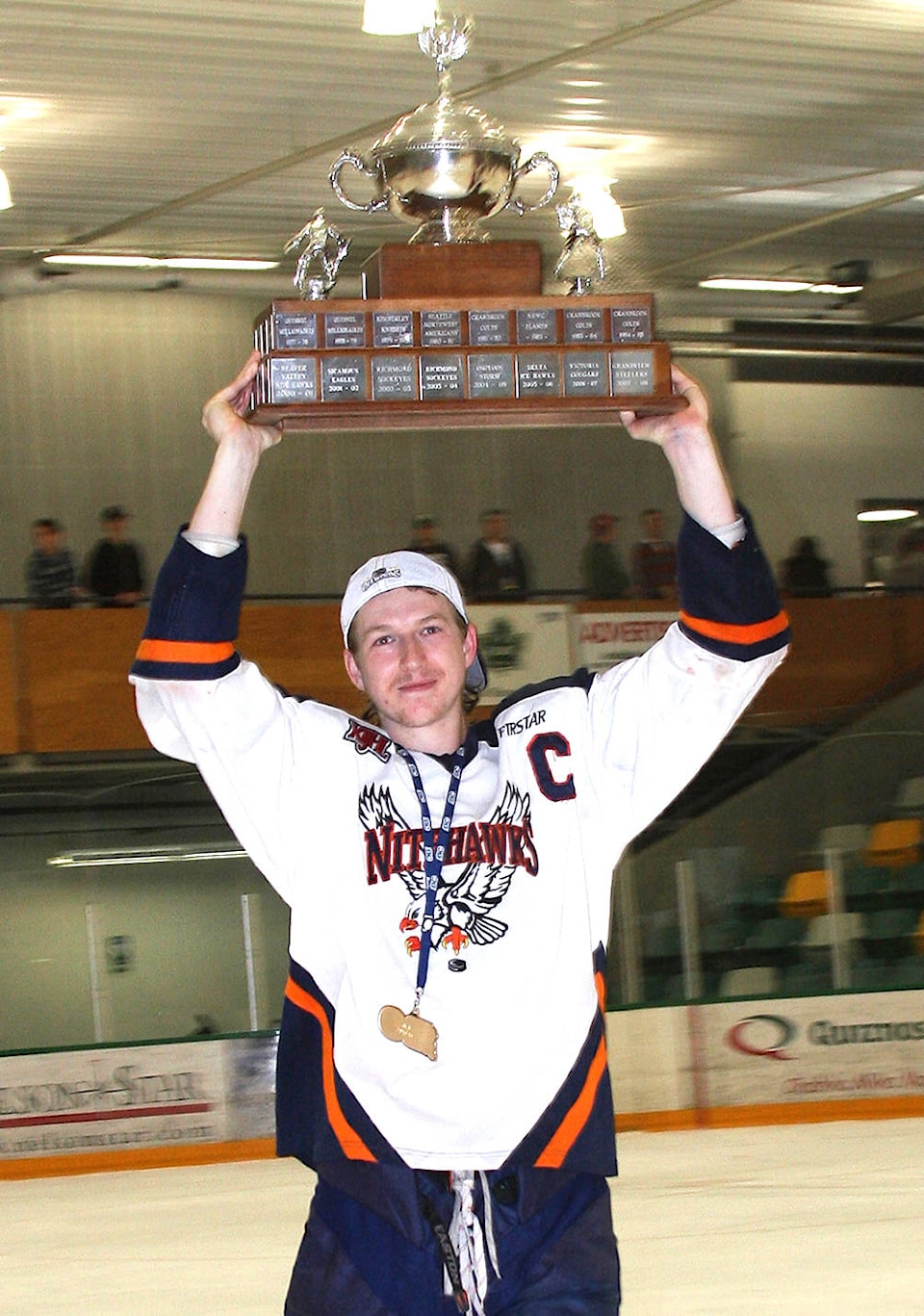 11027389_web1_180314-TDT-Archie-Cyclone-cup