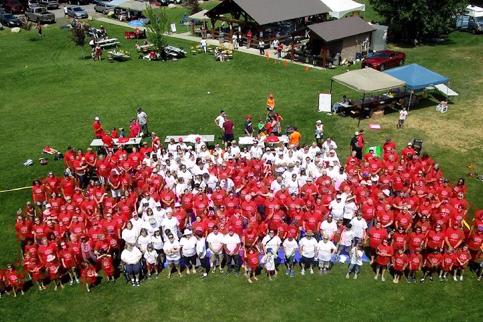 12491244_web1_180628-TDT-M-canada-human-flag