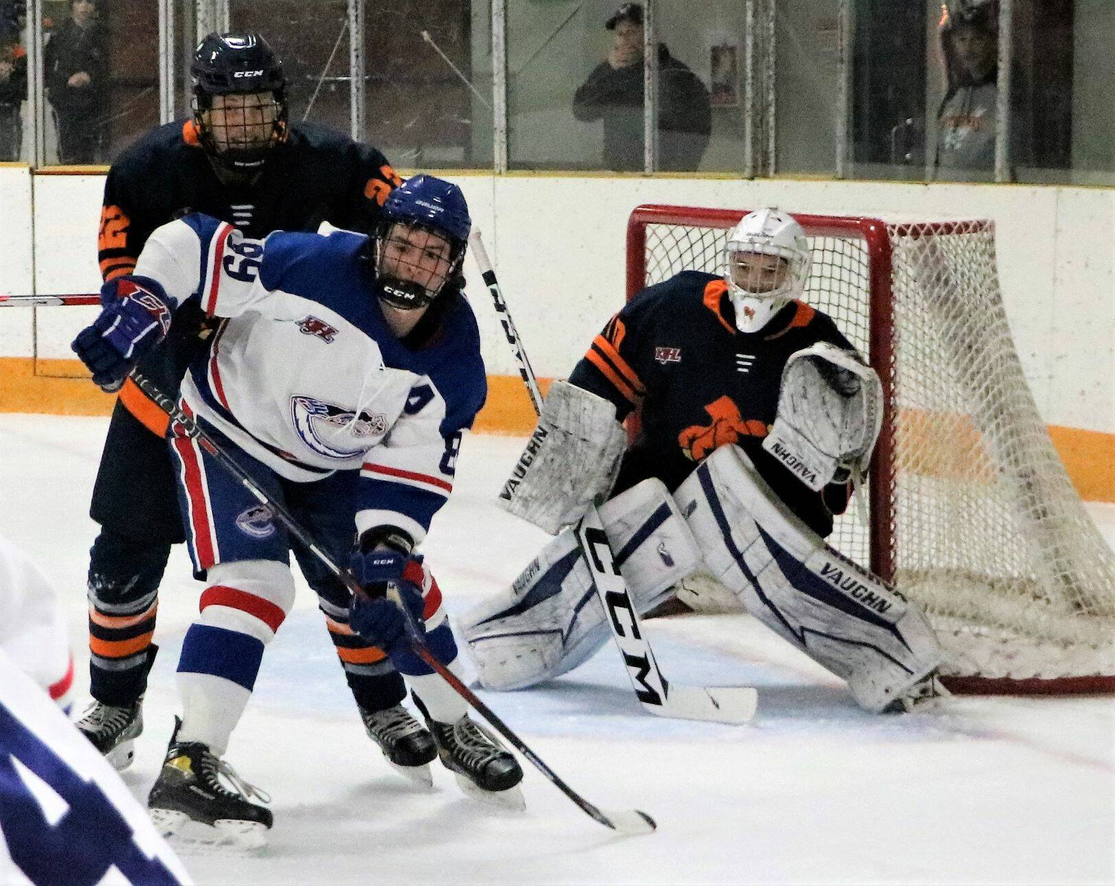 Nitehawks goalie Connor Stojan stopped 44 shots in the victory over Creston on Saturay. Photo: Jim Bailey