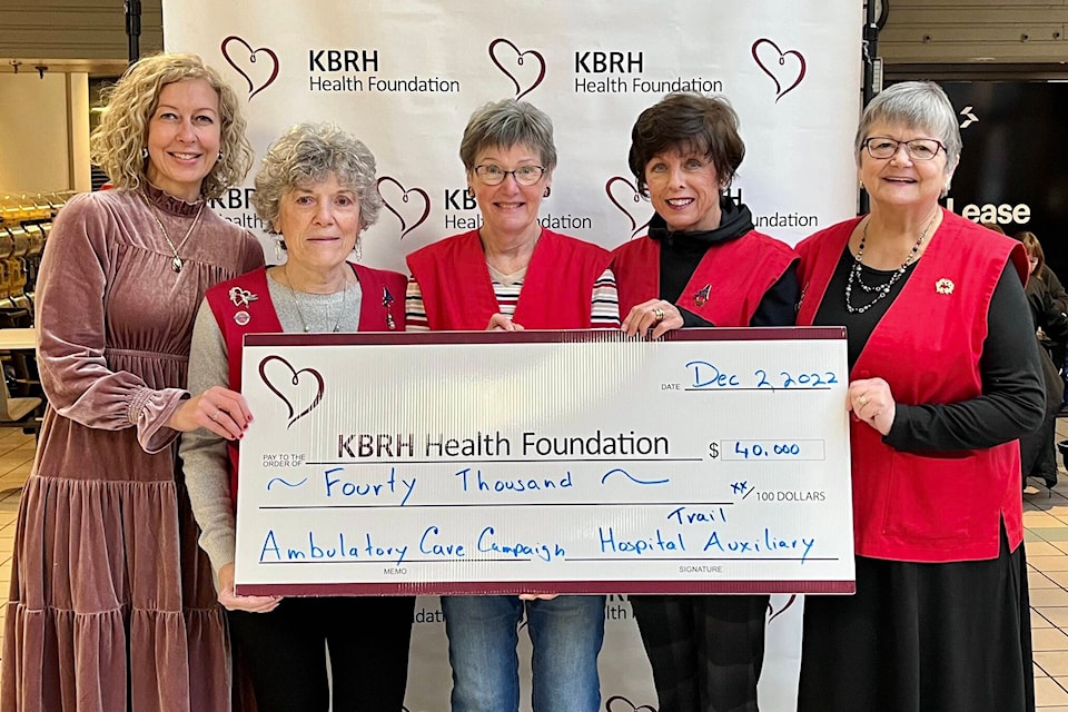 The KBRH Health Foundation received $40,000 from the Trail Hospital Auxiliary, completing their pledge of $75,000 to the Ambulatory Care Campaign. This donation is funding the Ambulatory Care Units Shared Administrative Office and the Oncology Units Consultation Examination Room. This support is made possible through sales at the Gift Shop at KBRH. Dr. Carolyn Stark, Foundation Board Member, accepts this donation from Trail Hospital Auxiliary members Gerri Paterson, Dianne Kaniss, Anita Fricke and Allana Ferro (left to right).Photo: Submitted