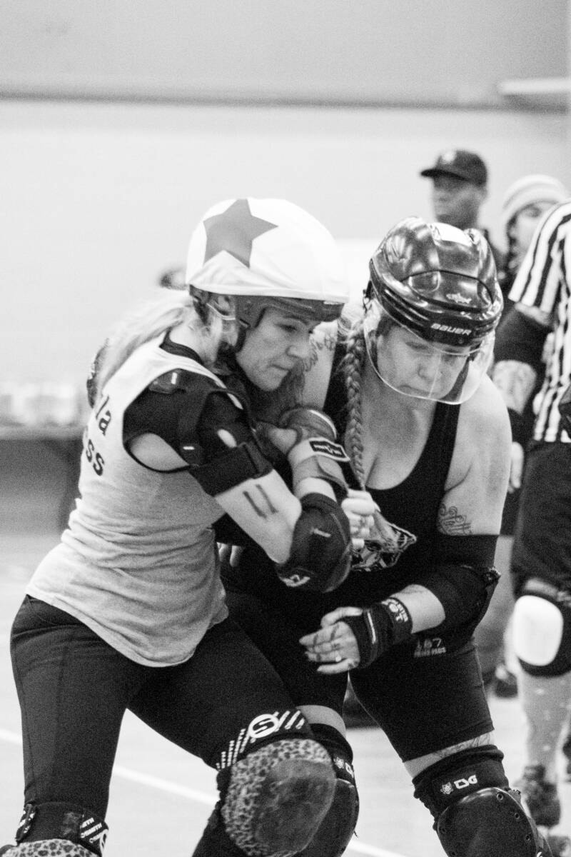 32240494_web1_230320-TRL-roller-derby-uj_2