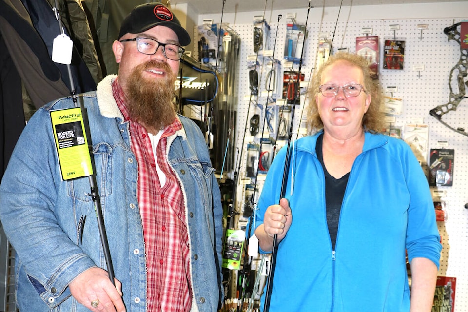 32486354_web1_230425-TDT-Valley-FireArms-k_1